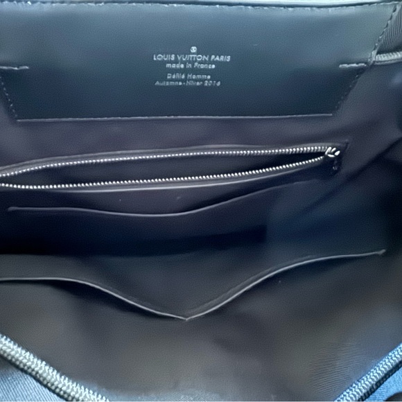 Authentic Louis Vuitton Explorer Duffel Backpack - Picture 16 of 16